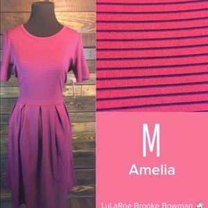 Medium LuLaRoe Amelia NWT